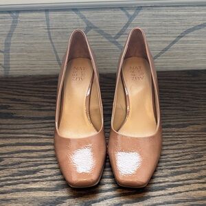 Naturalizer Women's Brown Patent Heels